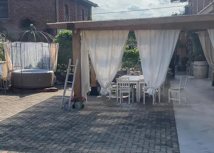 Anticacascina 3* Quarto (Asti)